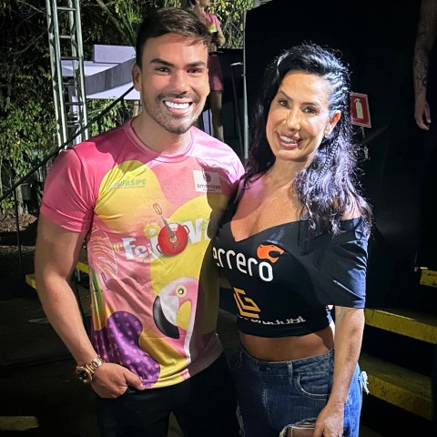 Hebert Matos e Scheila Carvalho