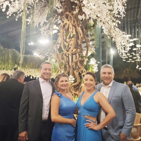 Eduardo e Silvia Carlota, Ana Paula e José Eduardo Miranda