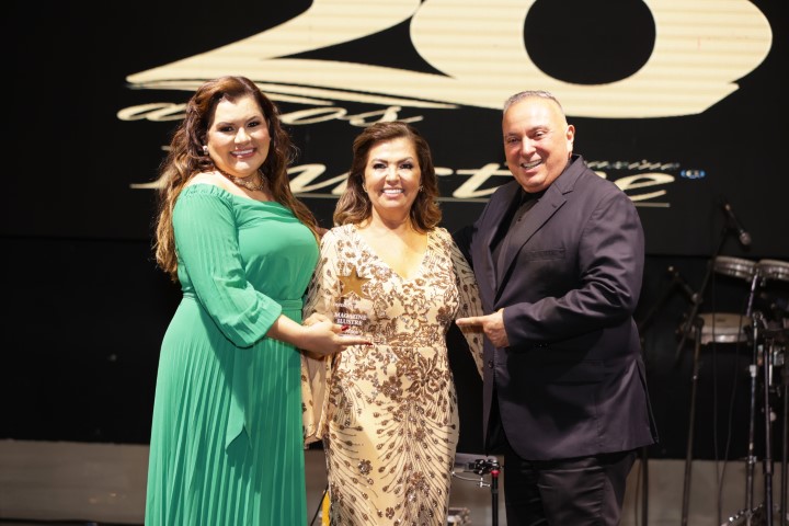 Dalva Costa, e o casal Celia Melo e Marcos Silva
