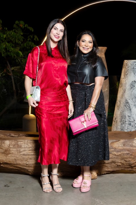 Thaina Maggi e Mariangela Luz