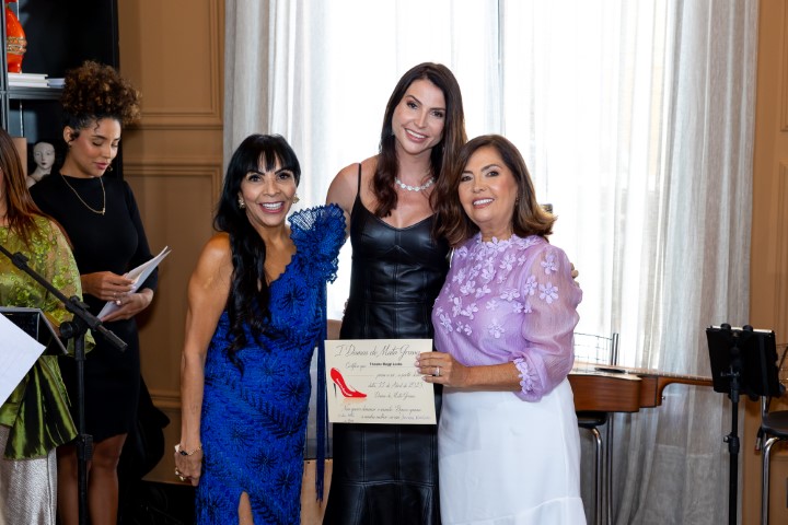 Aninha Monteiro, Thainna Maggi, empresária e Dalva Costa