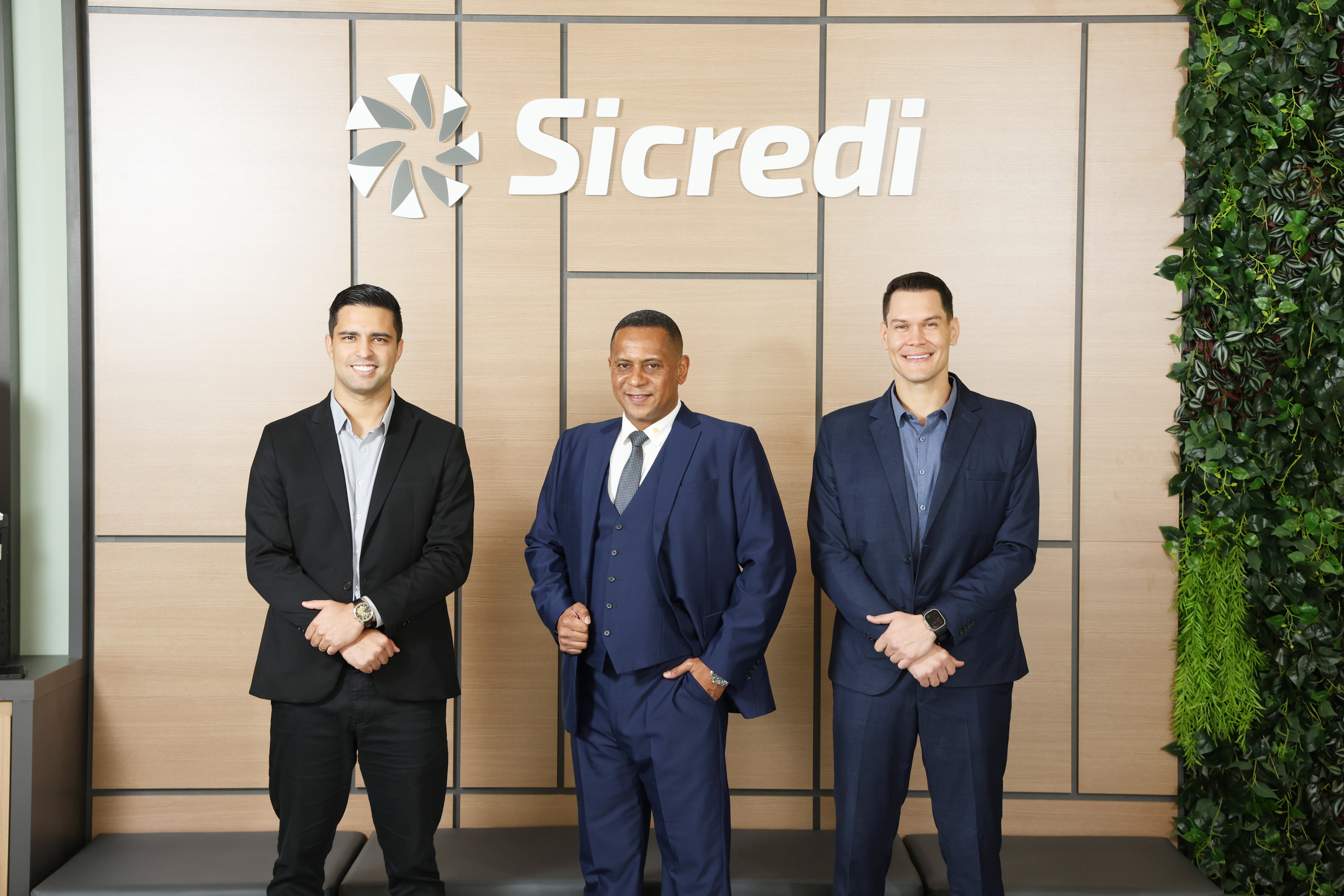 Gerentes Sicredi: André Oliveira, Roque Edu Alves Silva e Fernando Lima Ambrosio